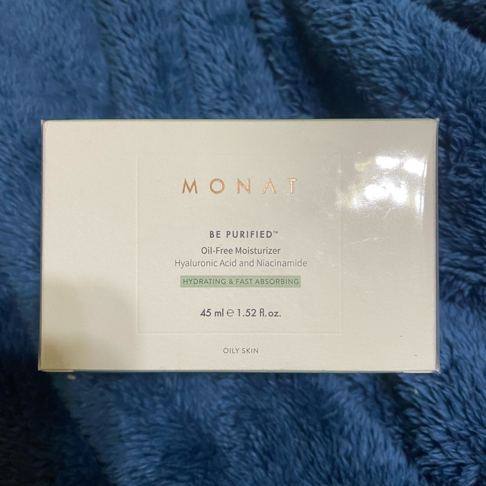 Monat Be Purified face oil-free moisturizer